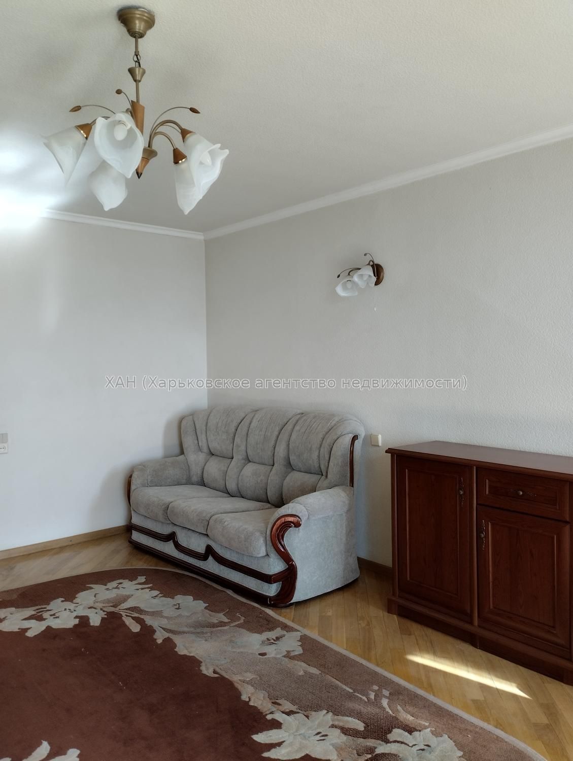 Продам 3кв. Центр. Капитальный ремонт.53000.Д57