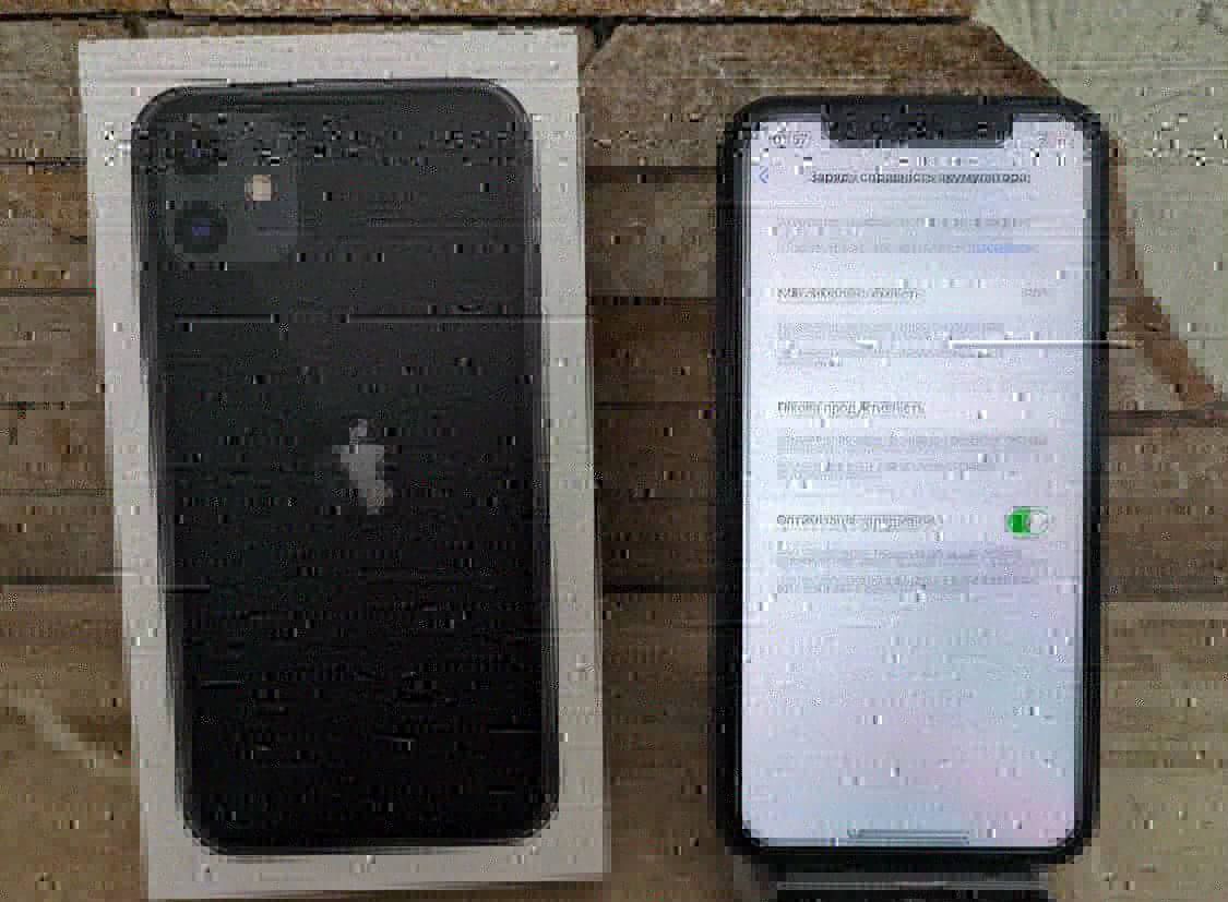 Продам iphone 11, 64gb neverlock, black стан хороший