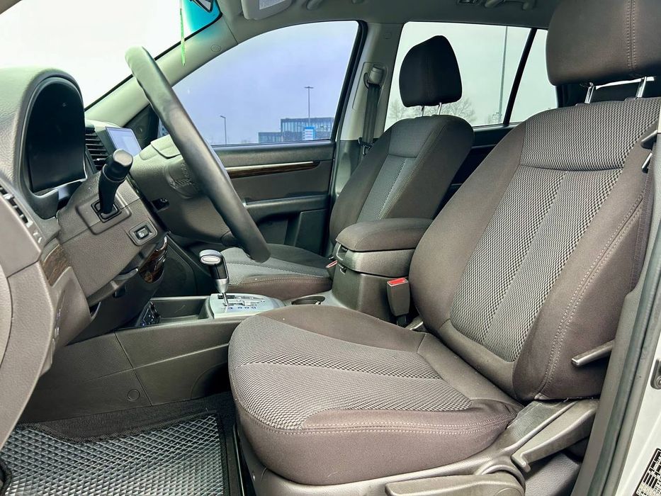 4×4 7 мест.2.2 дизель