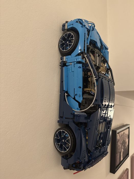 Suporte de parede para lego Bugatti Chiron 42083