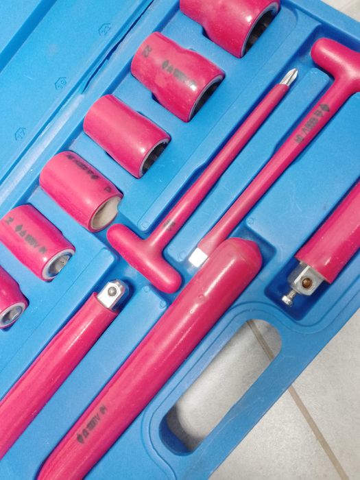 Набор электромонтажных головок