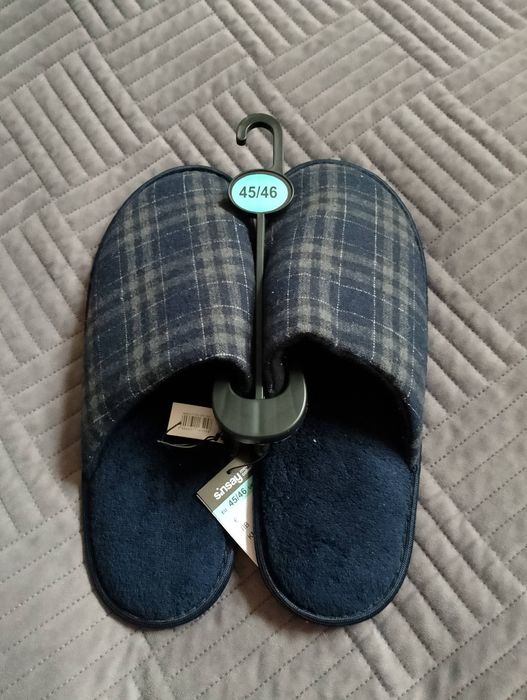 Nowe ciepłe kapcie męskie Sinsay r.45/46