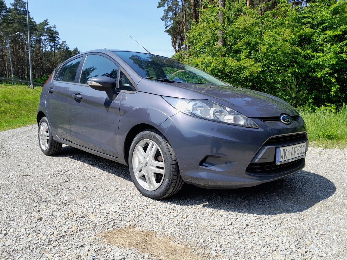 Ford Fiesta 5d 1.6 tdci/hdi 5L/100km Nowe Opony Klima z Niemiec