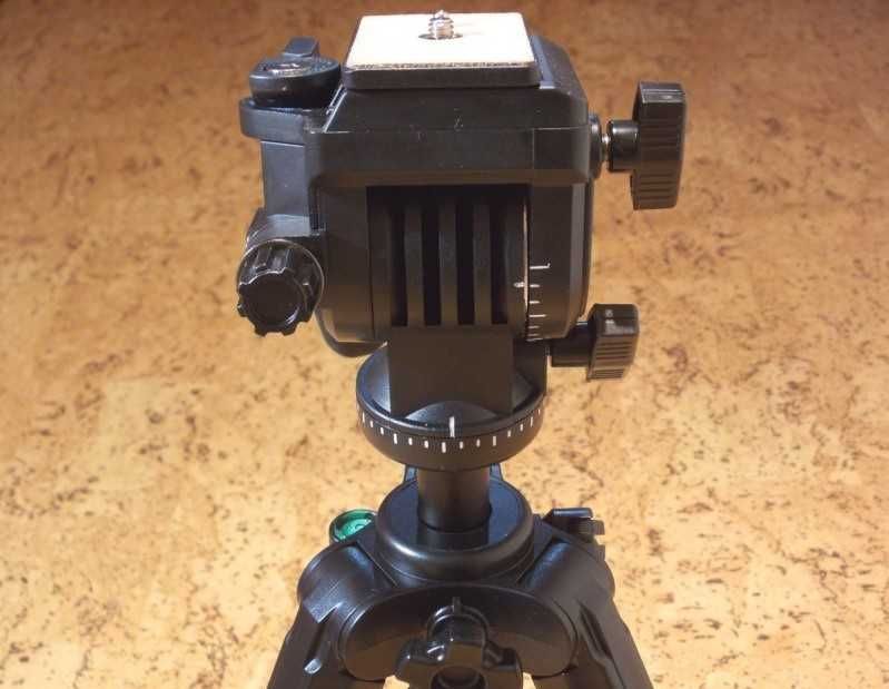 Фото видео штатив Yunteng VCT-691 для съемки трипод tripod лучш Velbon