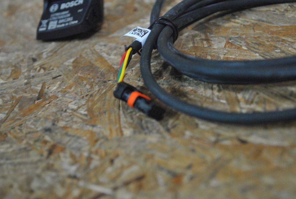 Nowy Zestaw KIOX BOSCH BRC351 podstawka manipulator kabel do silnika