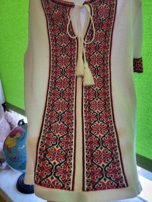 Вишиванка, вишита сорочка для хлопця.Вышиванка,жилет український