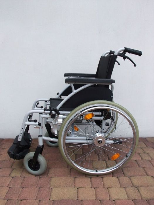 Wózek inwalidzki BREEZY do 125 kg