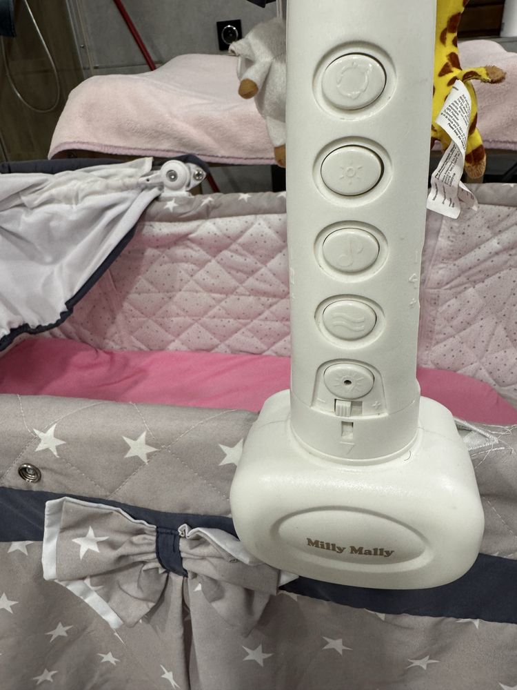 Łóżeczko kołyska milly mally