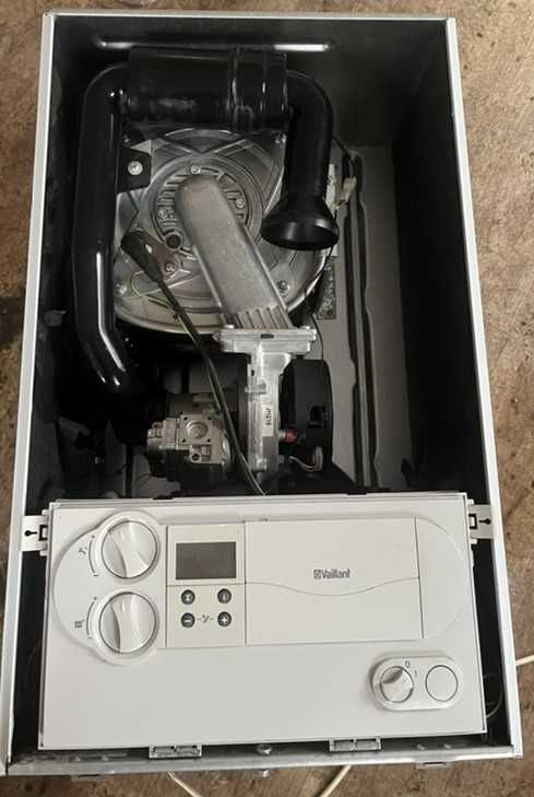 Котел Vaillant T8 котел газовий вайлант т8 кондиксаційний vaillant