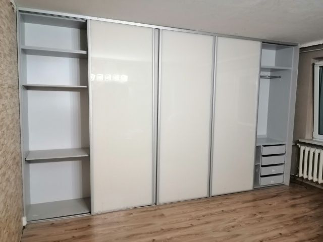 Szafy przesuwne w 7 dni-meble pod wymiarNaprawa szaf.Fronty przesuwne