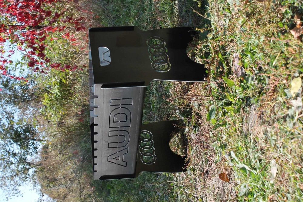 Мангал розбірний 8 шампурів з оригінальним гравіюванням Легенда