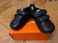 Buty sportowe NIKE r. 22 cm