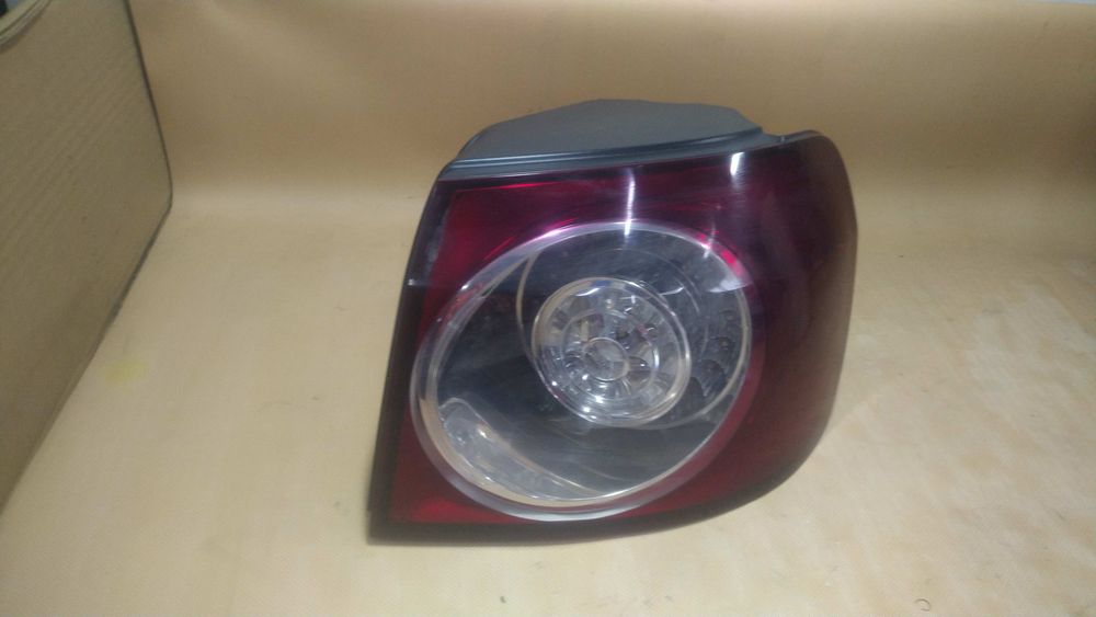 / Golf V Plus lampa prawa tył