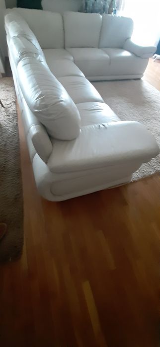 Sofá em pele genuina