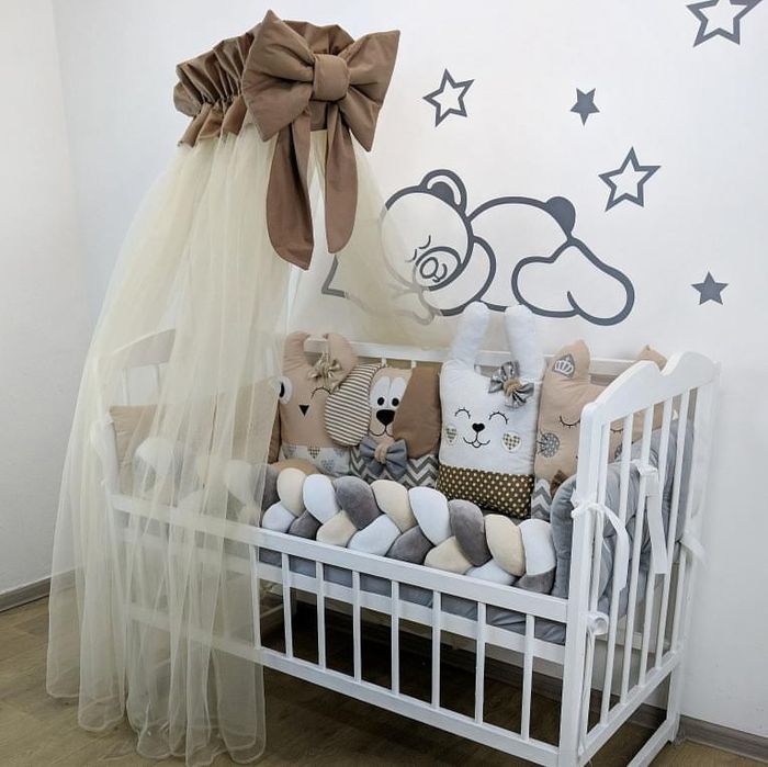 Продам набір в дитячу кроватку