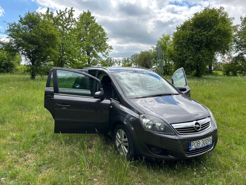Opel zafira B 2009