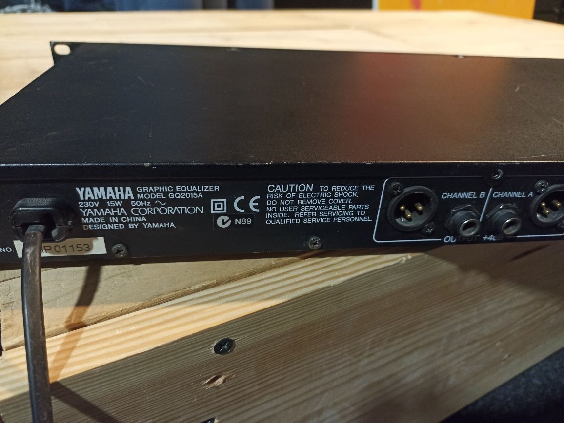 Yamaha graphic equalizer GQ2015A графічний еквалайзер