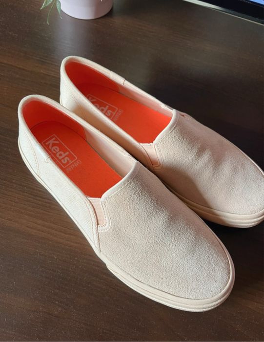 Tranpki damskie  Keds 39