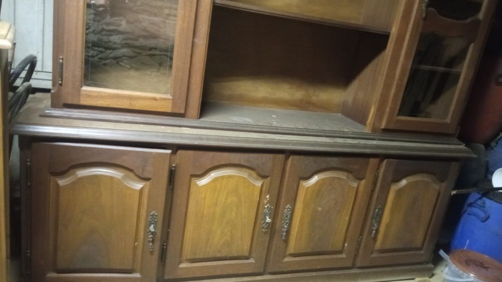 Moveis antigos para desocupar