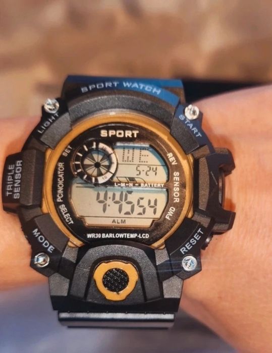 Relogio go sport novo multifuncional em caixa