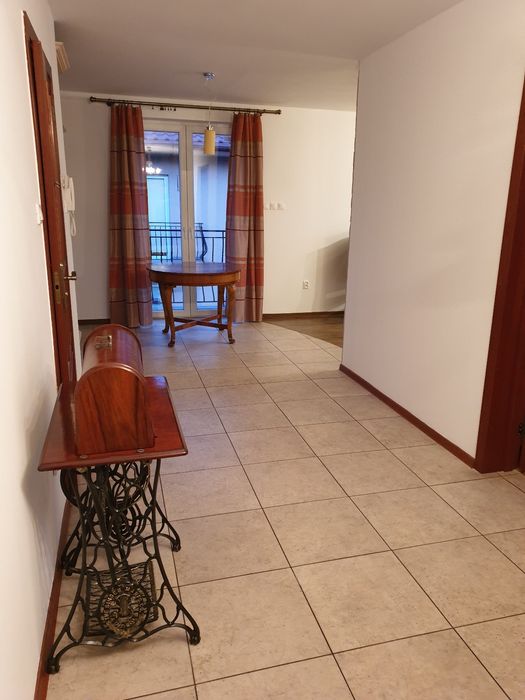 Bezczynszowe duże mieszkanie do wynajęcia