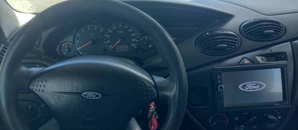 Vendo Ford Focus