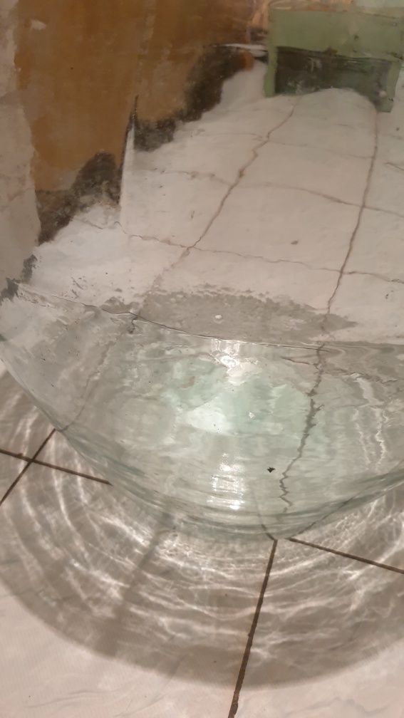 Balon, dymion, Butla ze szkła prasowanego, ręcznie formowana, 60 litró