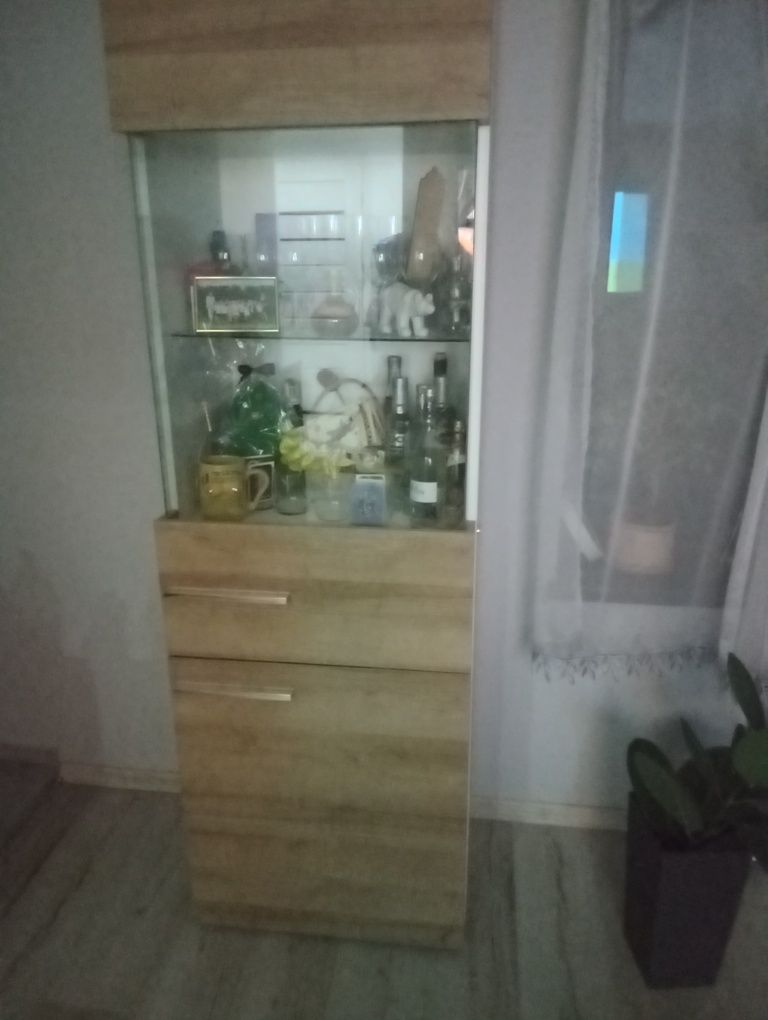 Sprzedam komplet mebli