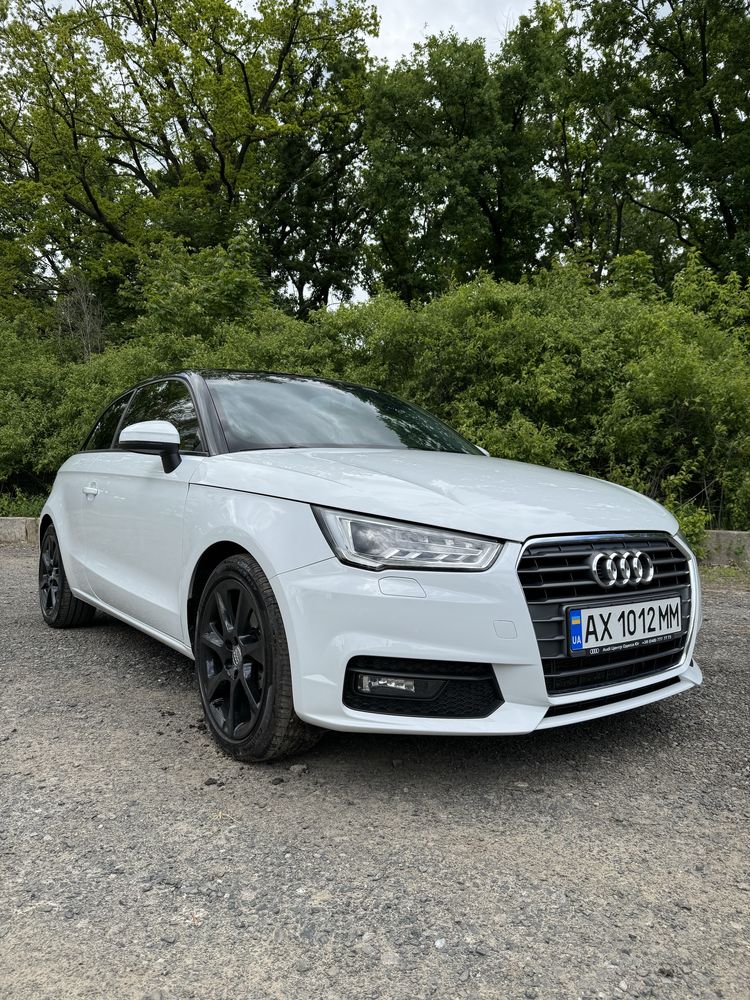 Продам Audi A1 официал