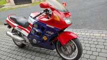 Honda CBR 1000F SC24 89r
