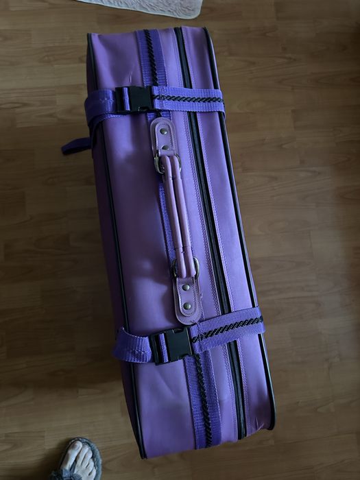 Чемодан оригинальный