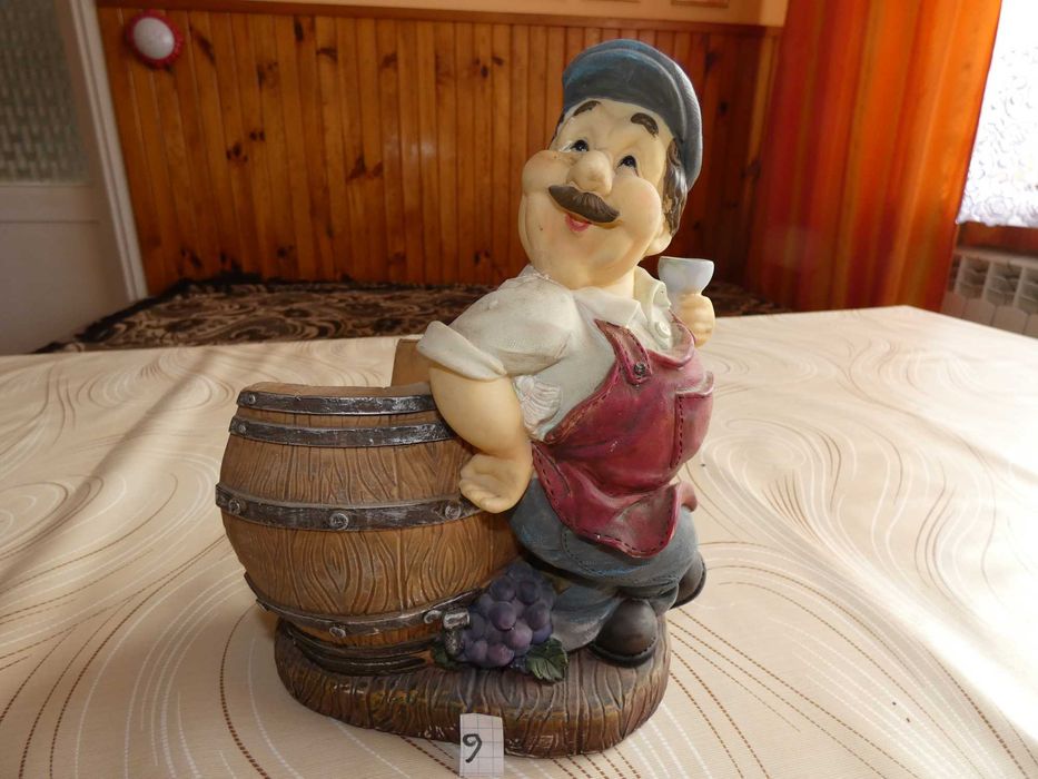 figurki  kuchenne  duże