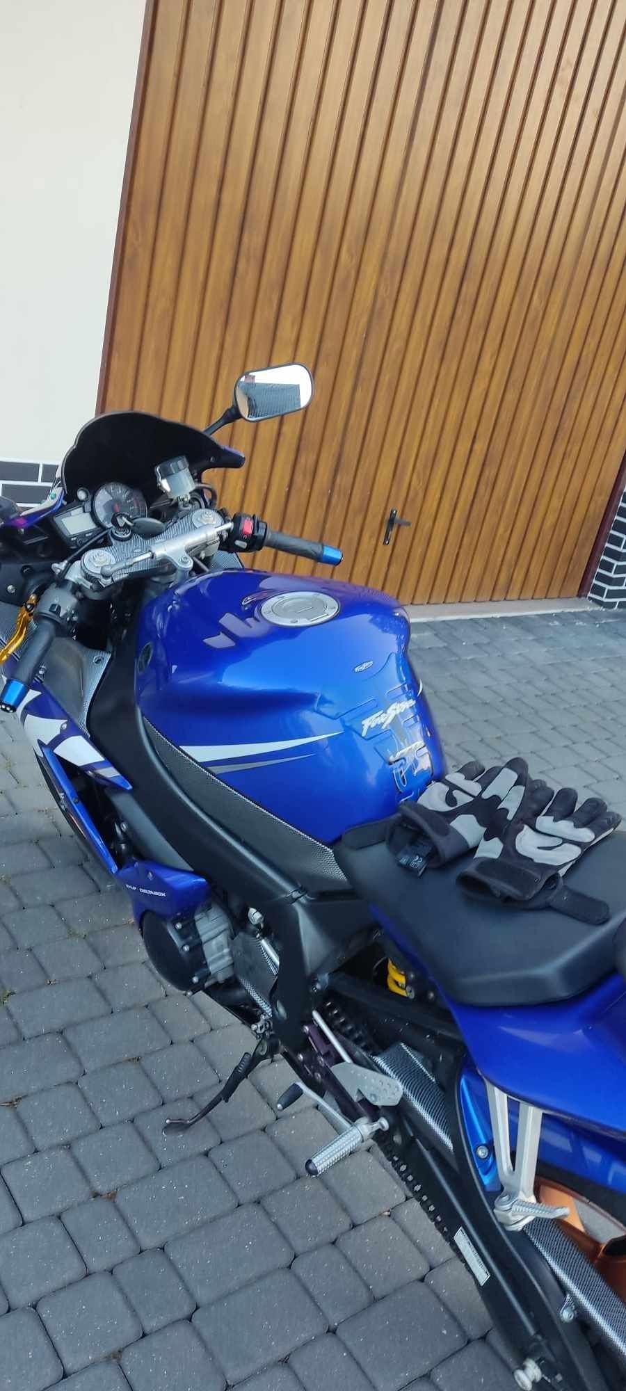 Yamaha YZF  2003