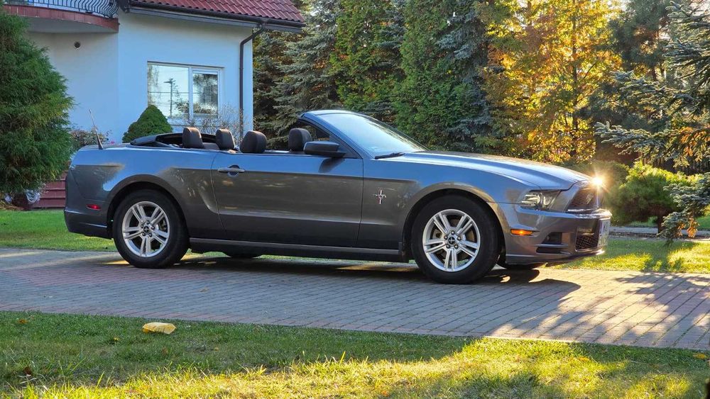 Ford Mustang Kabrio 3,7