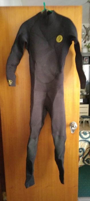Fato de bodyboard