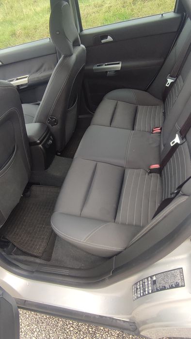 Volvo V50 T5  Doinwestowany !