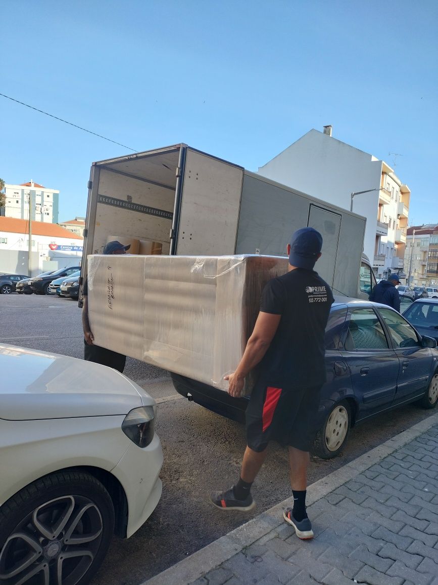 Mudanças e transportes