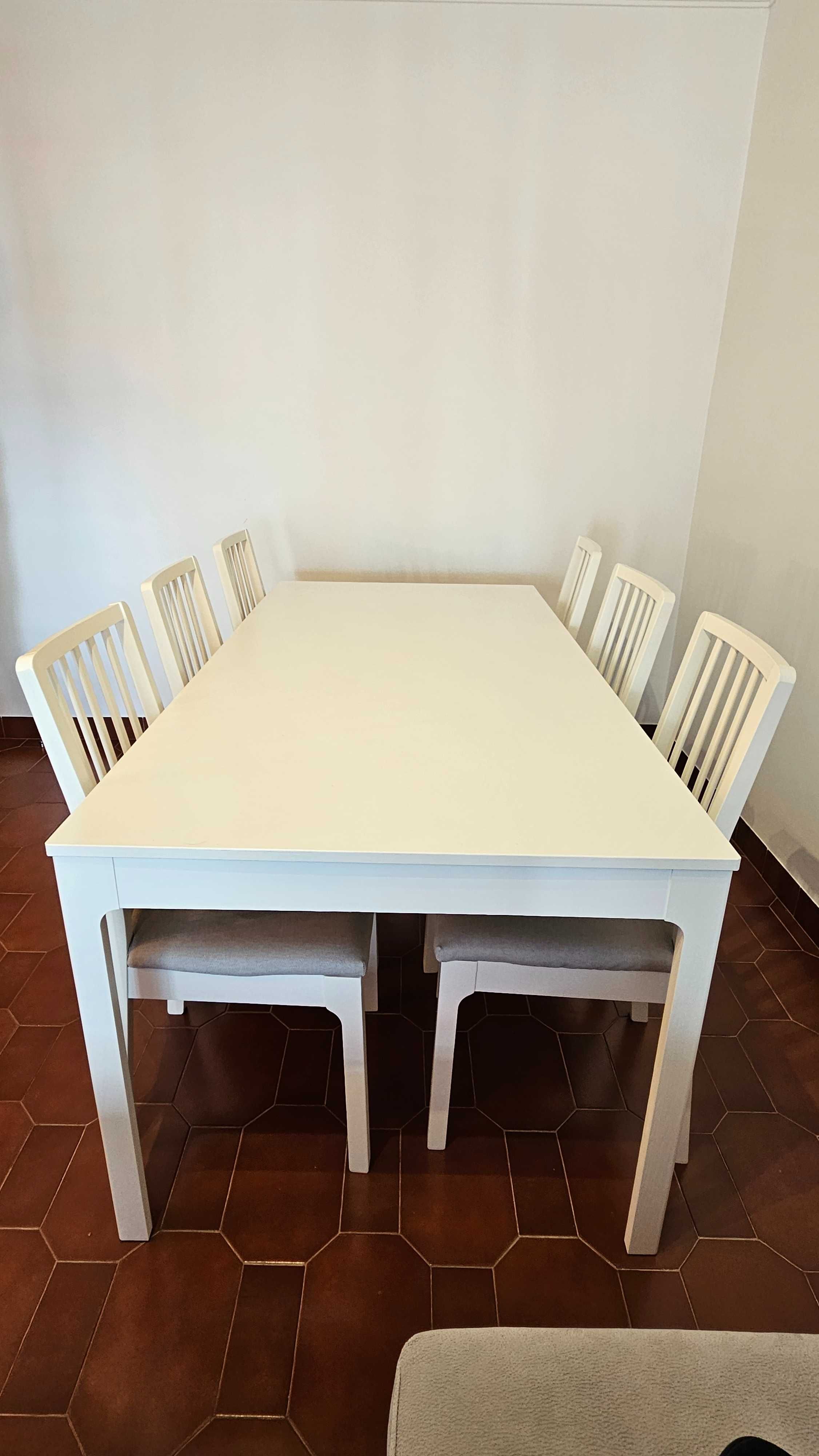 Mesa da Sala até 10 lugares