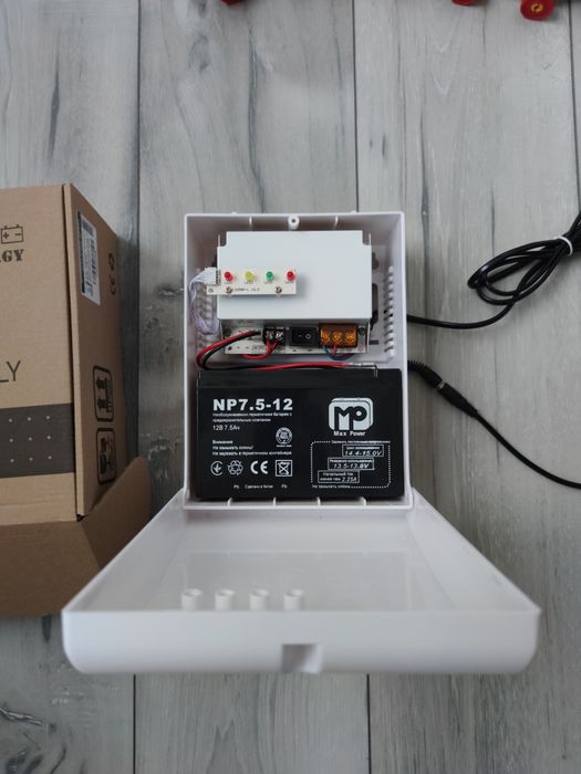 Комплект безперебійного живлення  для WIFi/відео