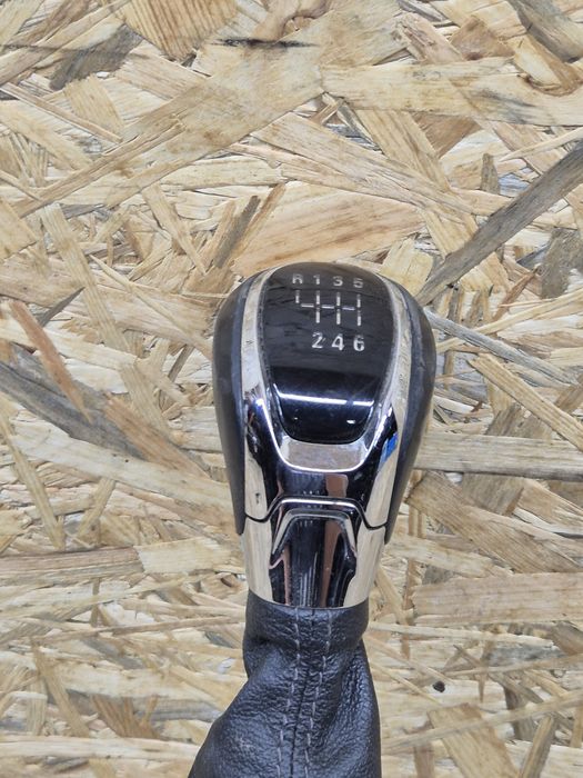 Wybierak lewarek zmiany biegów Opel Zafira C 1.6 CDTI