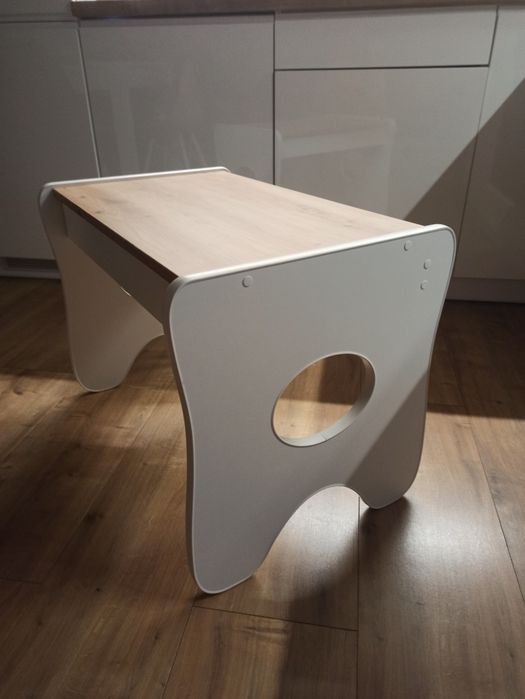 Stolik i krzesło kolor dąb artisan