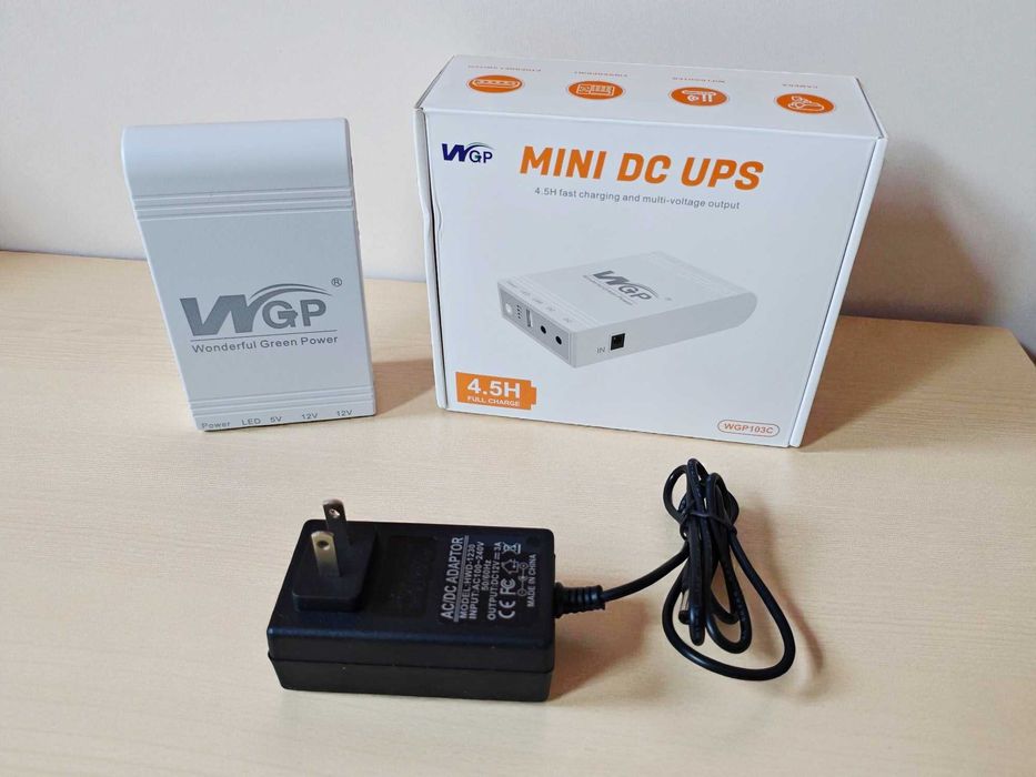 Потужний дбж mini ups WGP 5 12 в 12v 59.2W 7.4v/8000mah 3,7v/16000mah