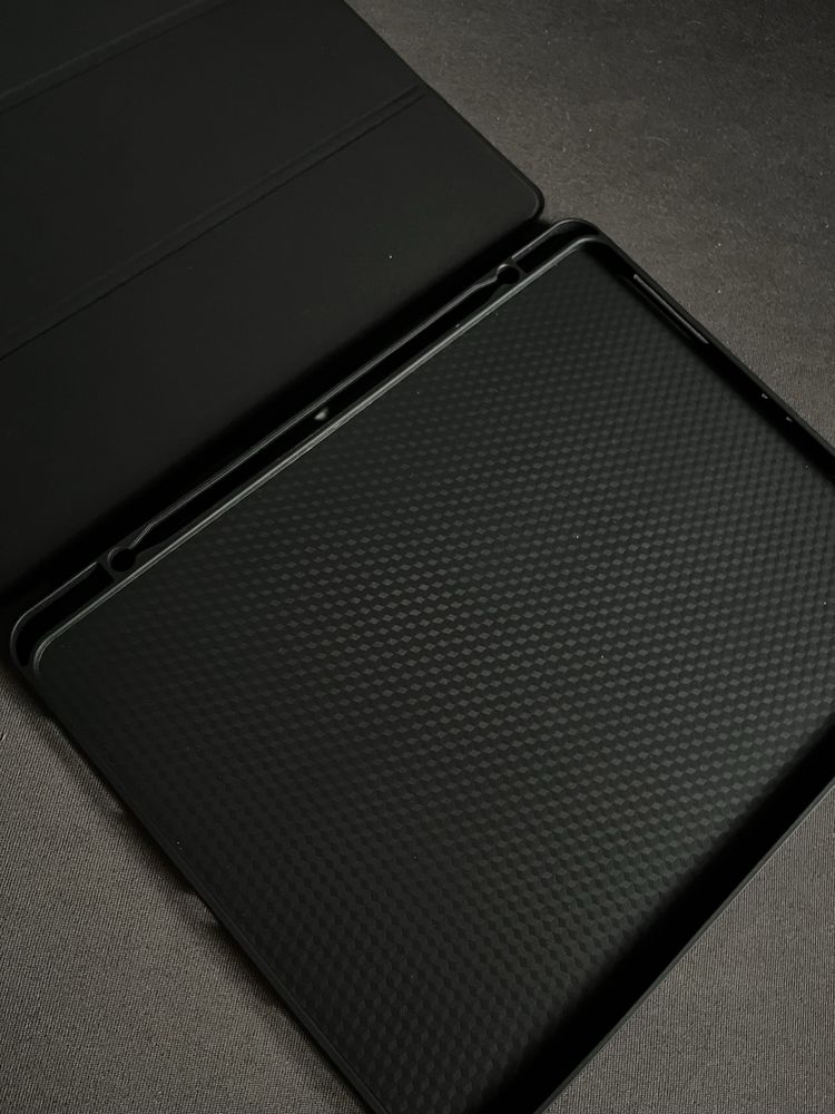 Etui na iPad Air 13 cali FIXED Padcover+ Czarny