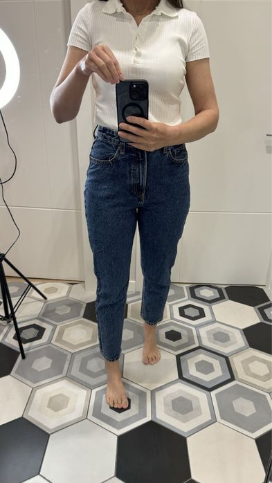Джинси  Zara 34 р