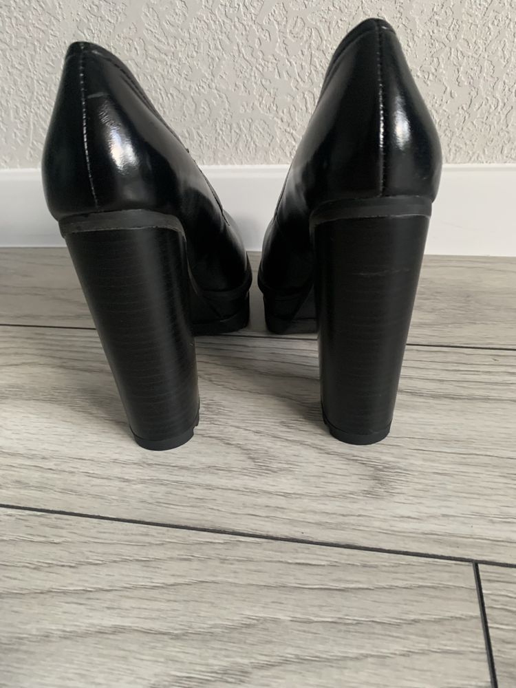 Туфлі Calvin Klein