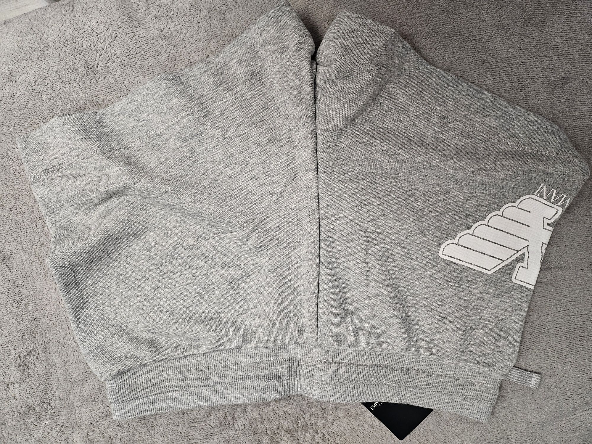 Emporio armani spodenki dresowe r. S Nowe