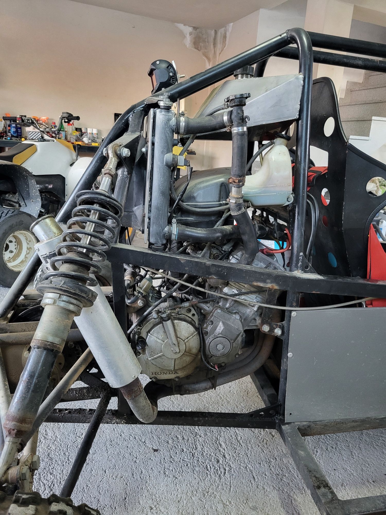 Vendo ou troco por DT Kart cross com mecânica cbr 600