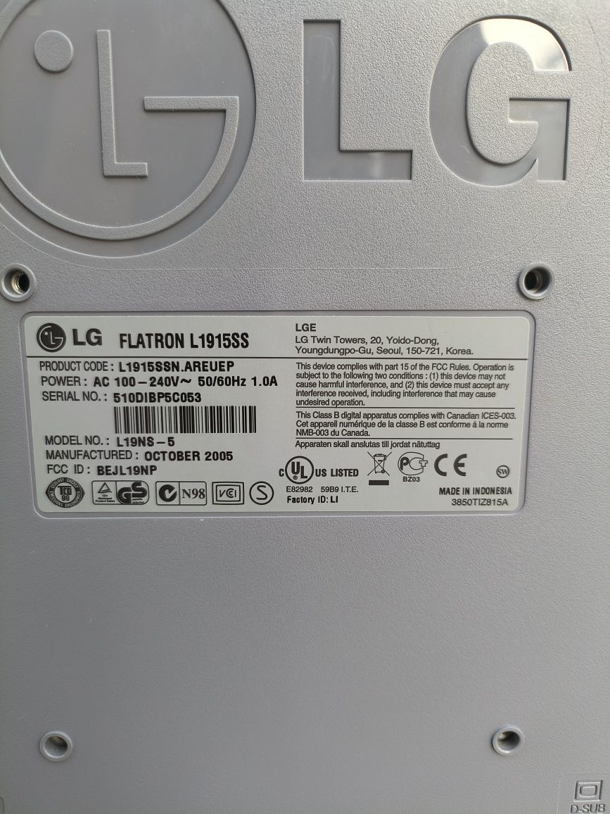 Monitor LG Flatron 19"