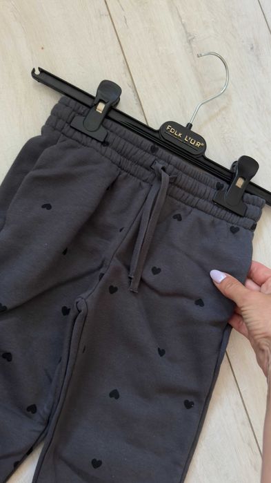 Джогери на байці для дівчат від h&m ріст від 110 до 140 см