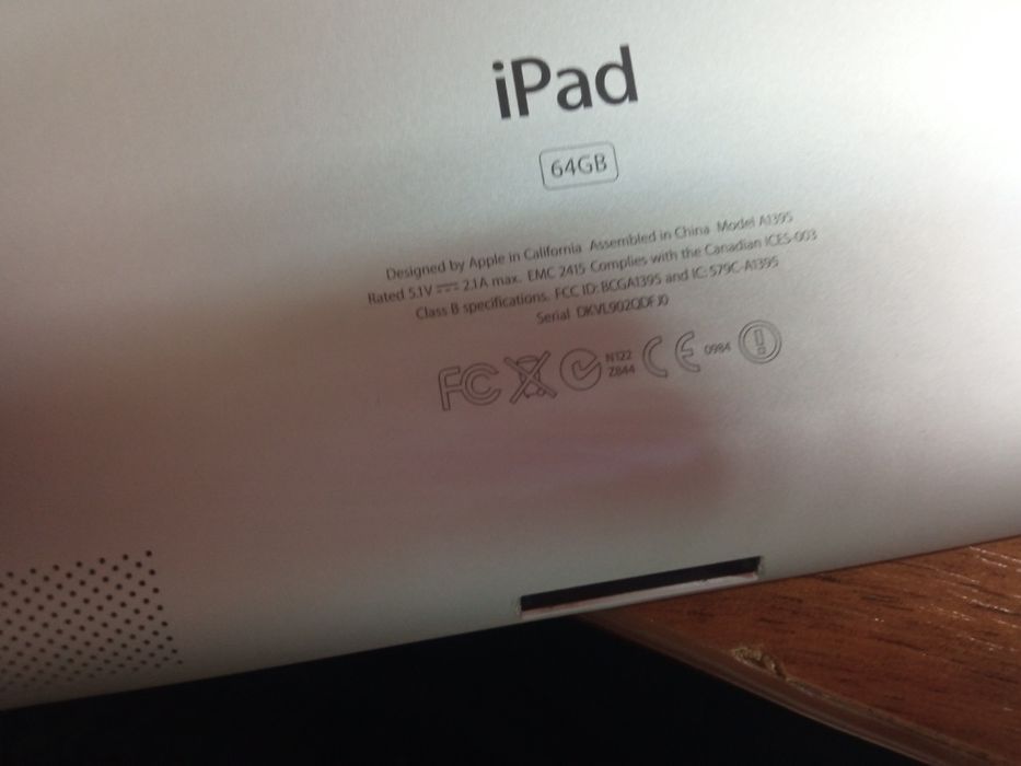 Айпад 4 на 64 Гб